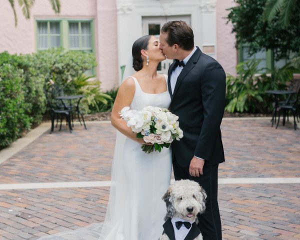 Luxurious Wedding With A Modern Neutral Color Palette Inspired By Seashells