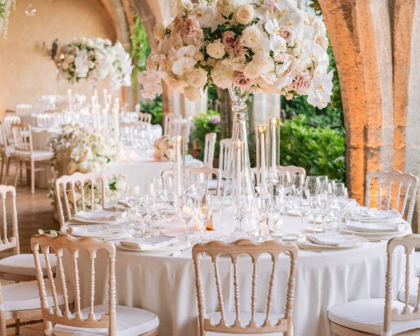 Summer Wedding in Ravello Complete With Elegant Tones and Shades of Pink