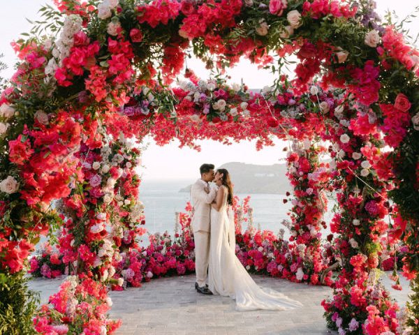 The Natural Palette of Mykonos Inspired This 4-Day Destination Wedding