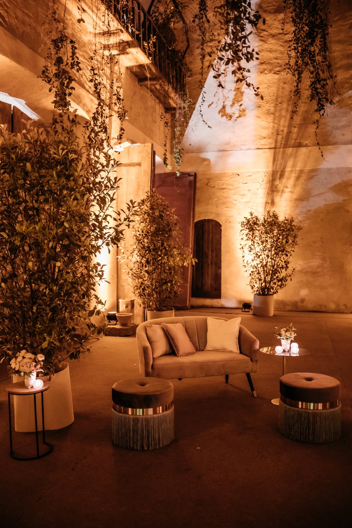 courtyard at villa in tuscany