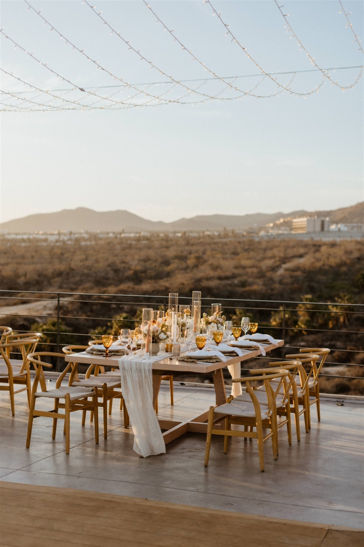 outdoor beachy wedding reception