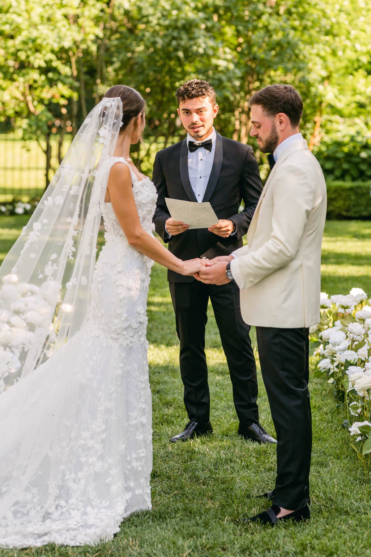 Outdoor garden wedding ceremony 