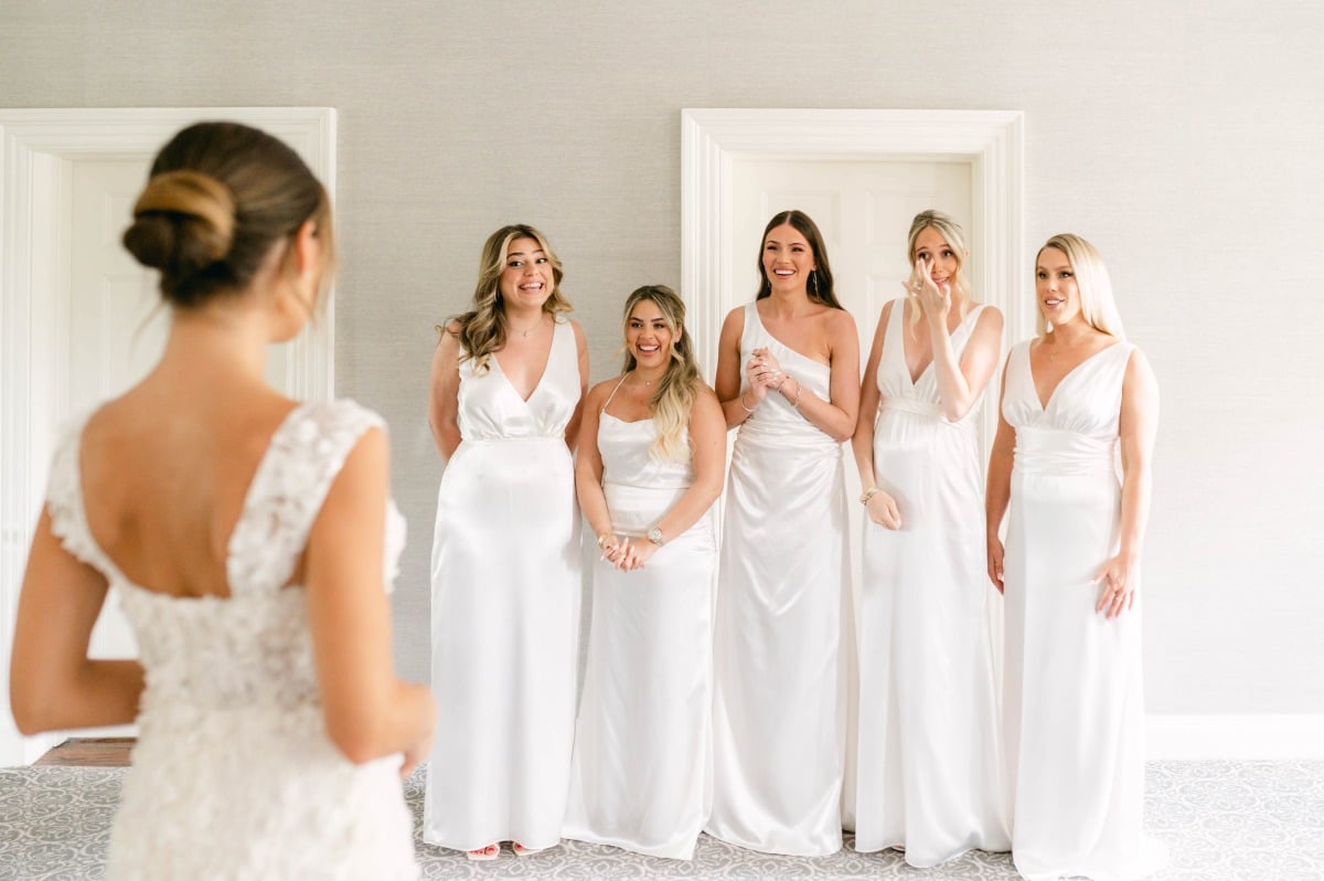 A Toronto manor was a timeless backdrop for this runway style wedding