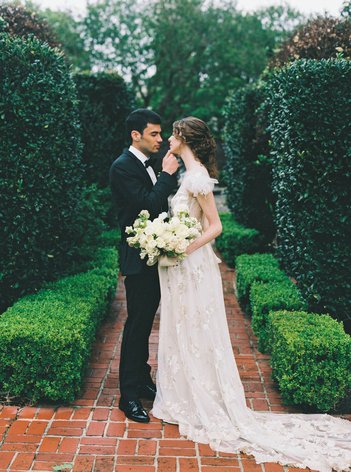 Secret Garden Wedding Inspiration at River Oaks