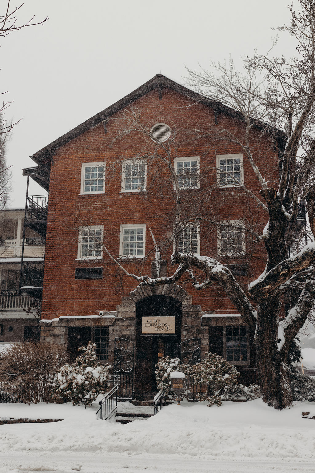 Snowy Winter Wedding