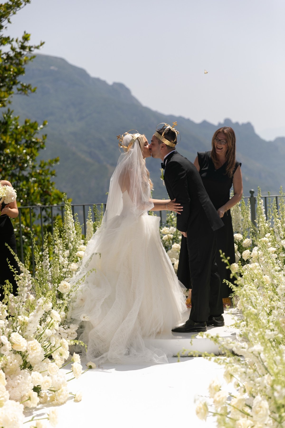 tulle Vera Wang wedding dress