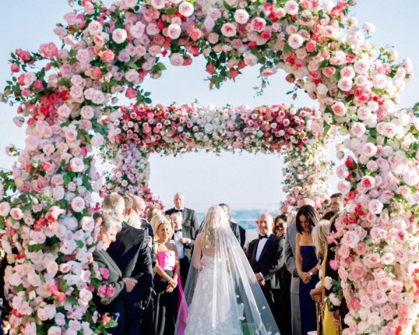 Chicago Rooftop Wedding Lush With Thousands of Pink Roses!