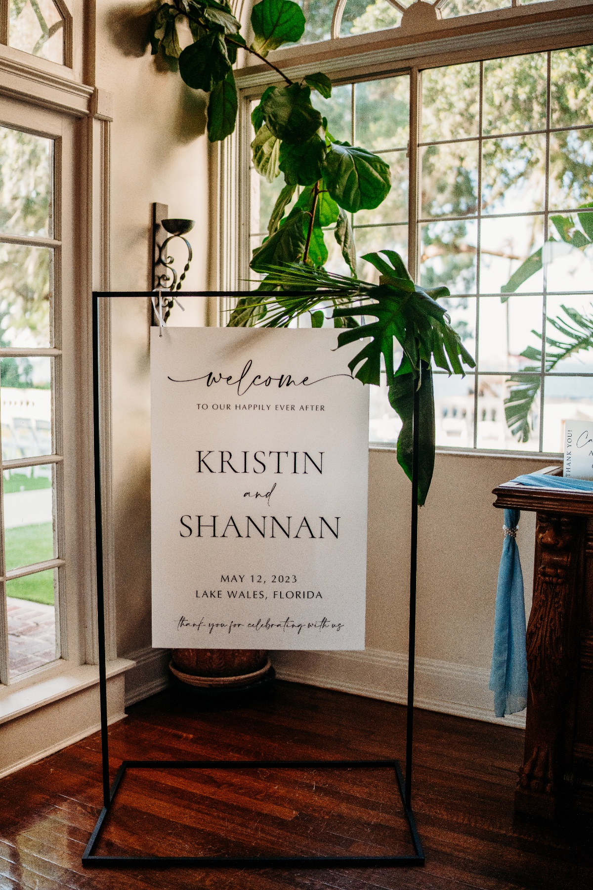 welcome wedding sign