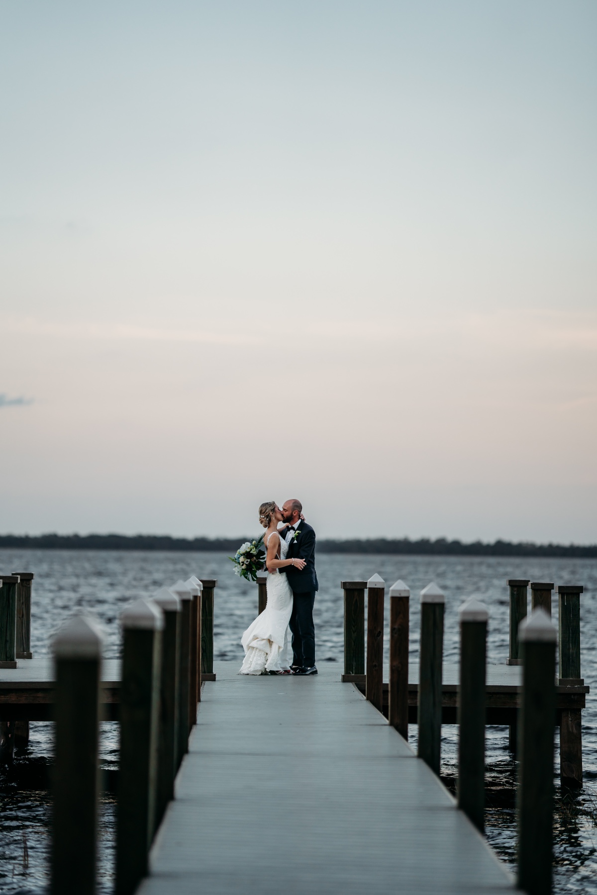 Bella Cosa Lakeside wedding venue