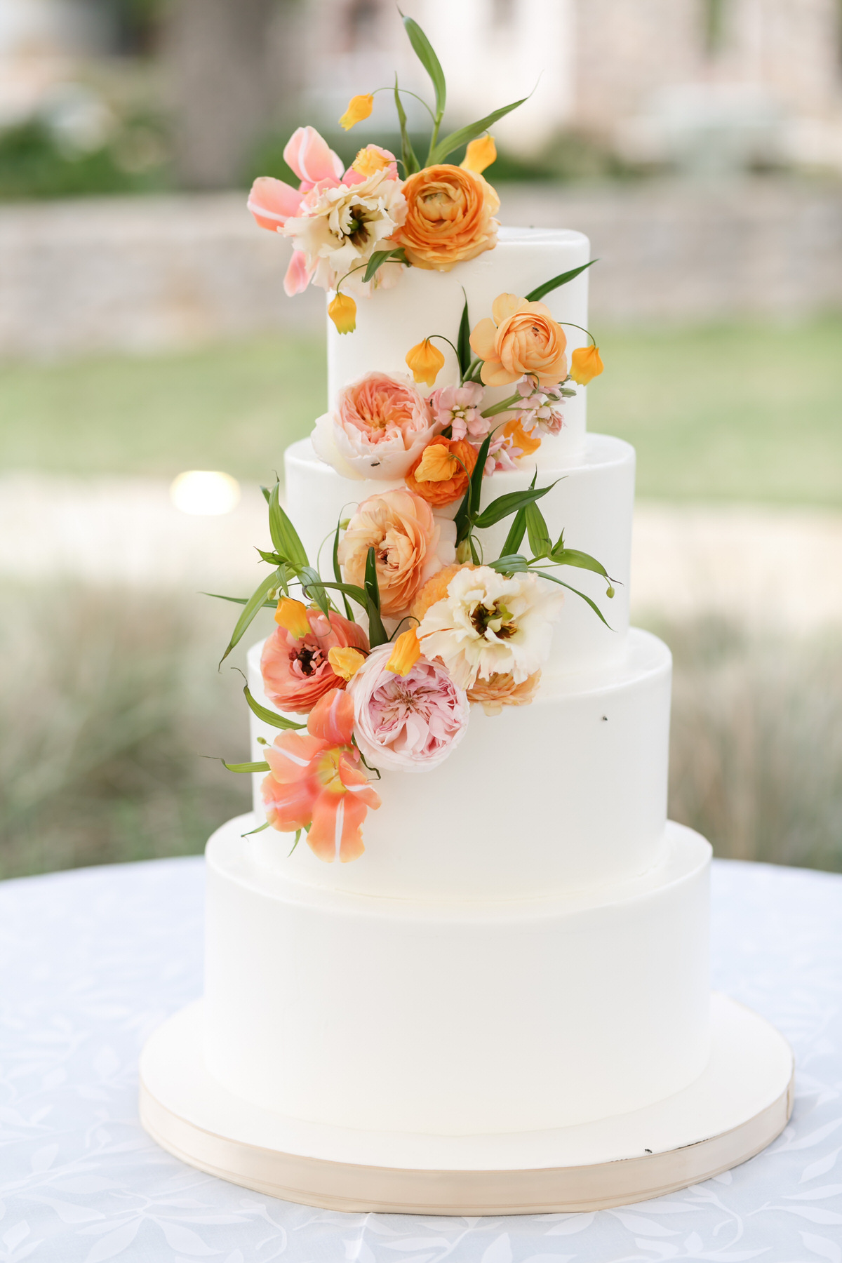 Texas citrus wedding colors