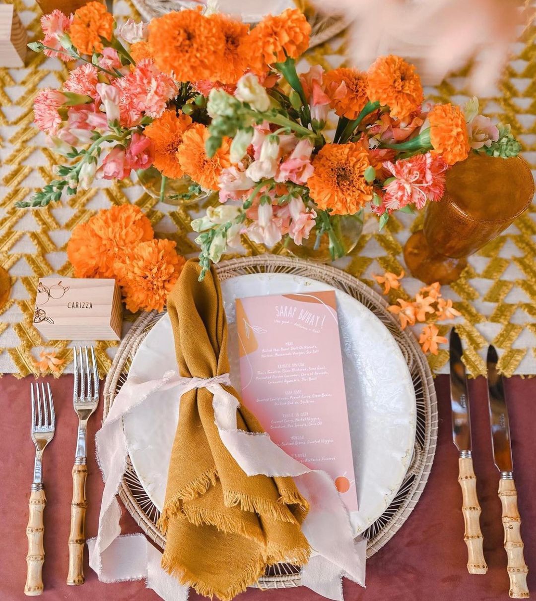 Bold Summer Tablescapes Color Loving Couples