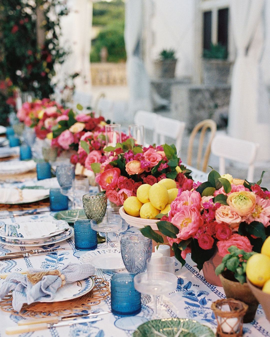 Bold Summer Tablescapes Color Loving Couples