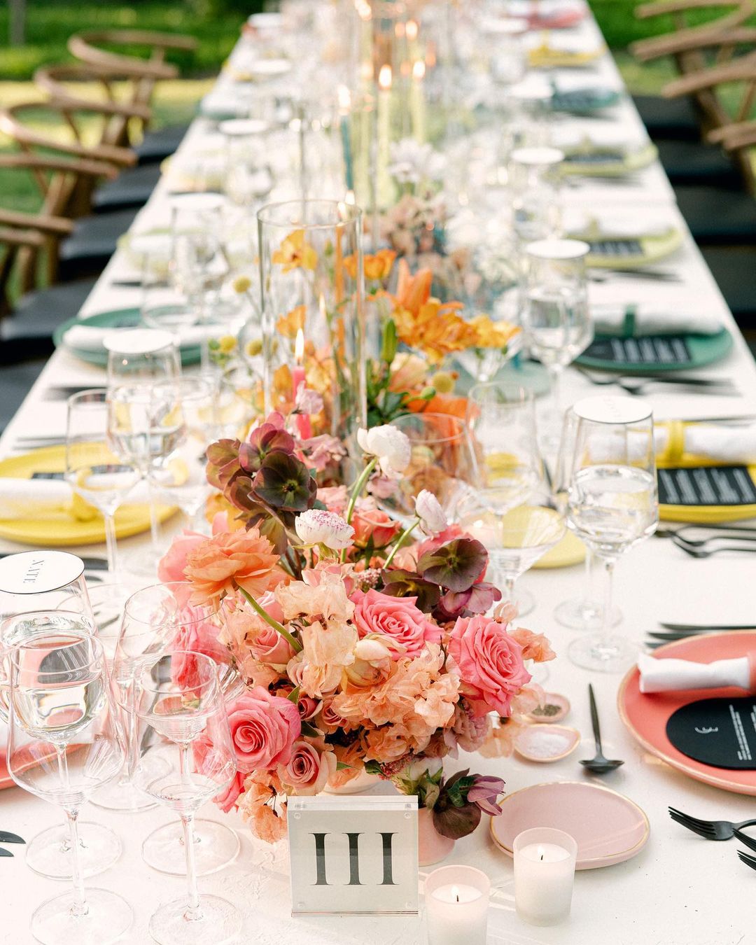 Bold Summer Tablescapes Color Loving Couples