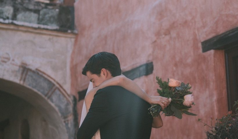 Guests paraded to this summery wedding under the stars in Oaxaca