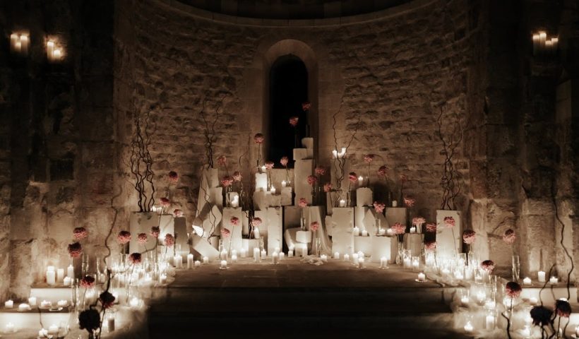 450 candles lit this contemporary feminine French inspo shoot