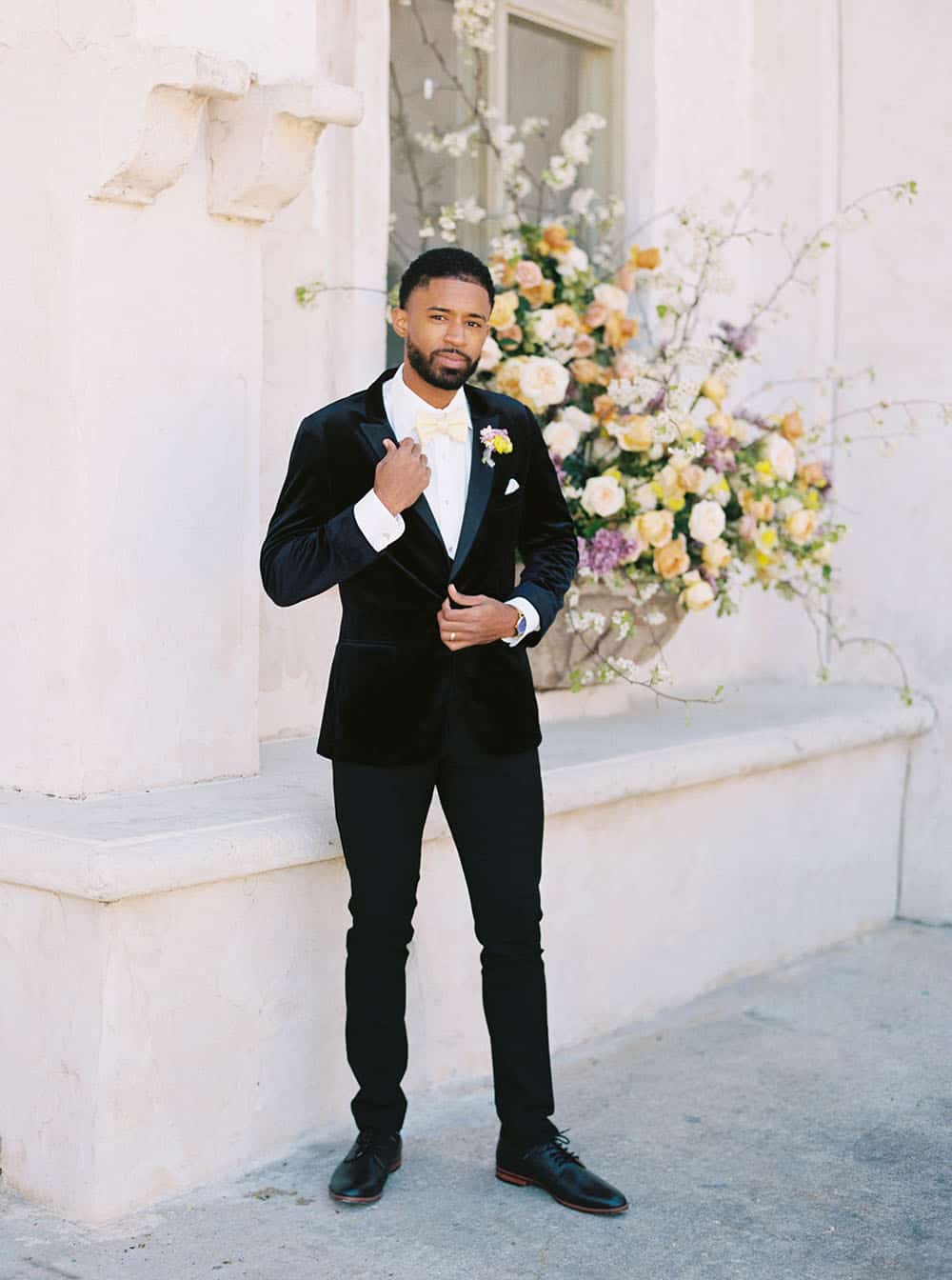 summer wedding with a colored dress