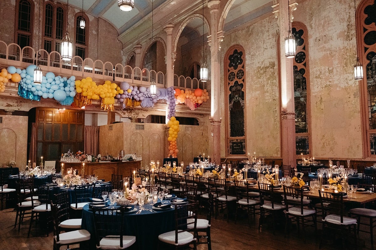 floor to ceiling balloon installation