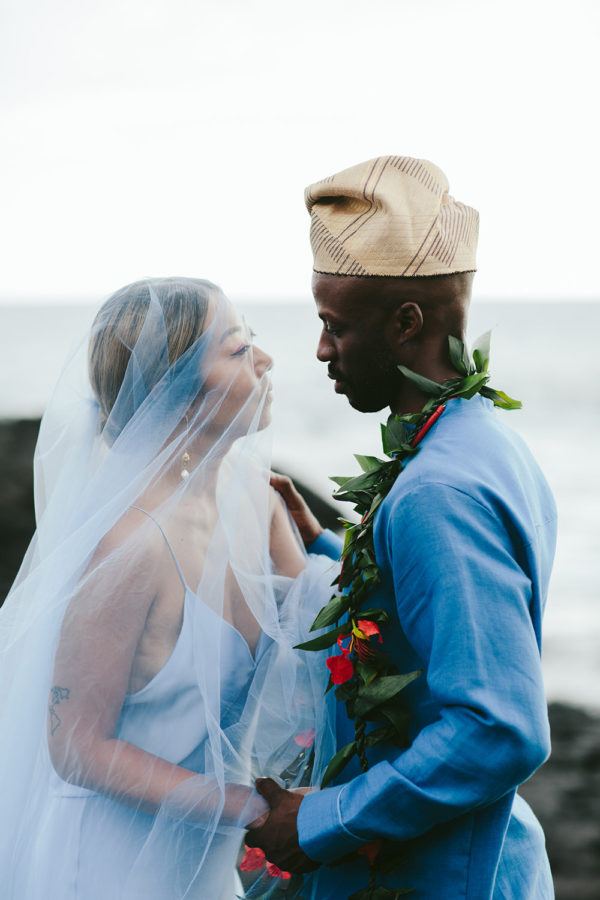 couple portrait at Kona Beach