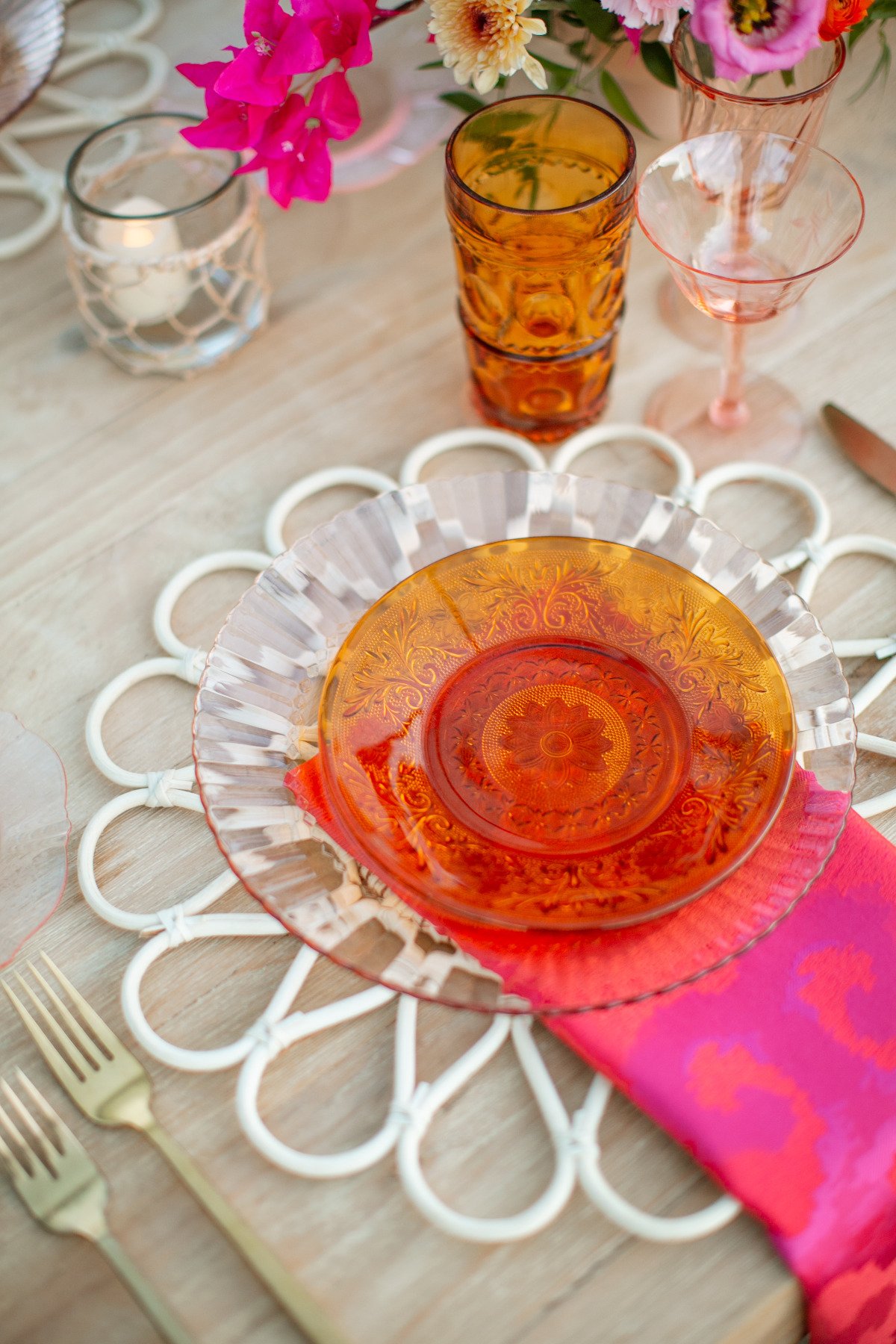 70's inspired place settings