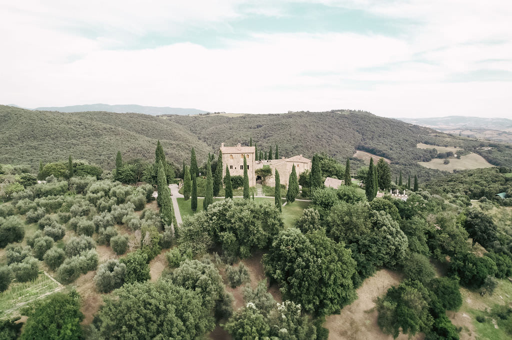 Destination Wedding at Castello di Vicarello