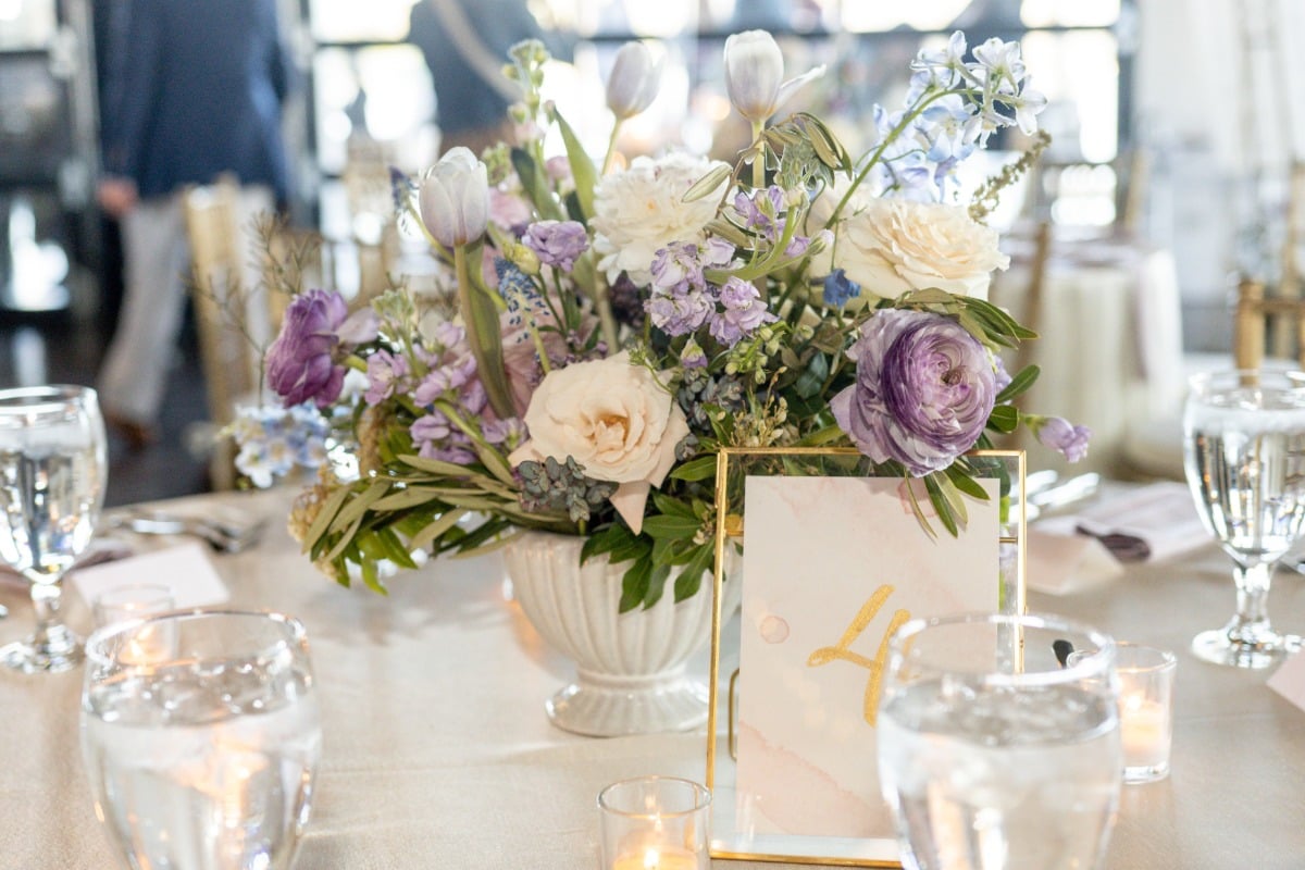 lavender blue and ivory wedding flowers