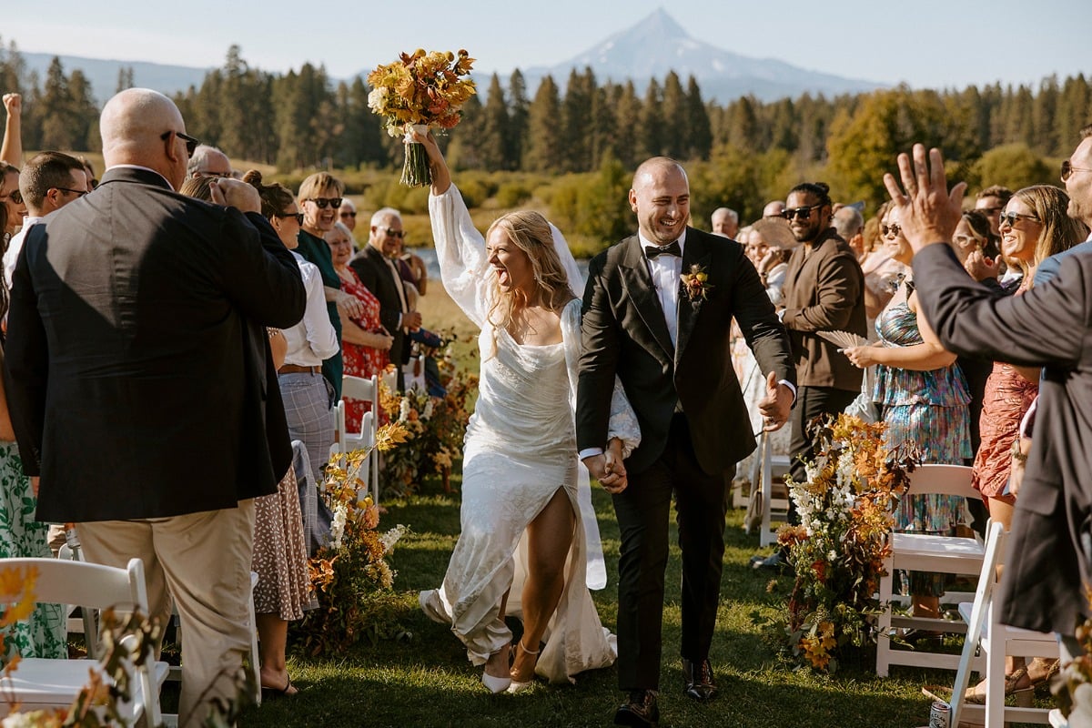 fall wedding ceremony in the mountains