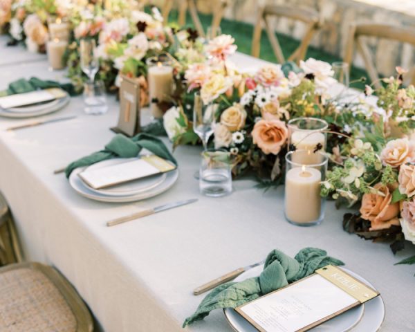 How to Pull Off Rustic Yet Timeless Style at Willow & Oak Estate