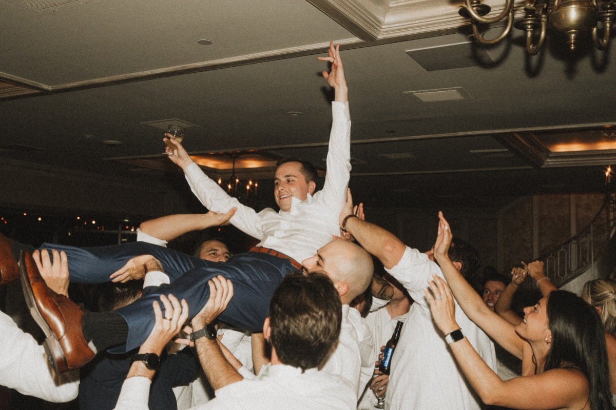 Sunny summer wedding in new jersey with an adorable flower dog