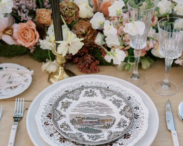 Wedding Inspiration That Celebrates Going Deeper With Color