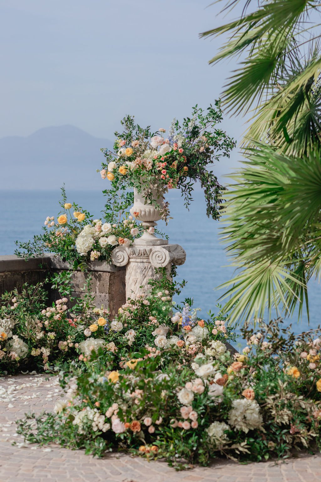 spring ceremony floral arrangements