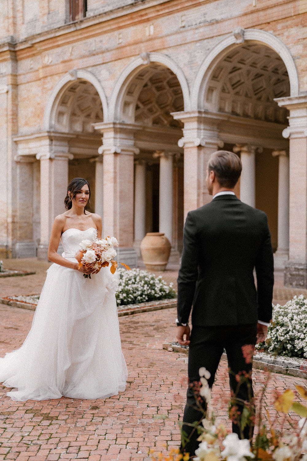 Autumn Wedding Inspiration Italian Palazzo