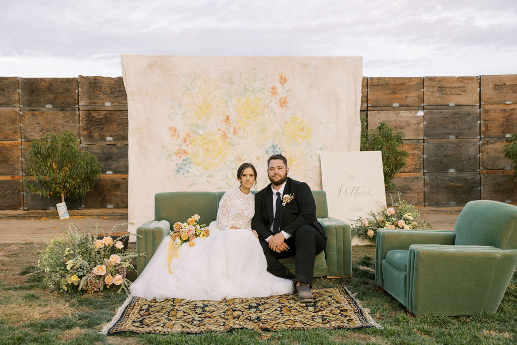 Dreamy Fall Wedding with the Most Soothing Color Palette