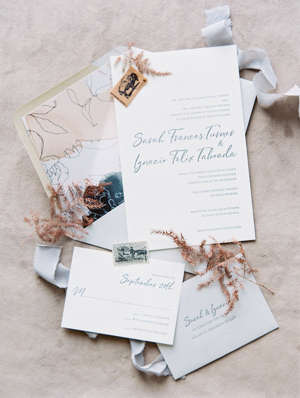 Elegant Fall Wedding in Atlanta With a Soothing Color Palette