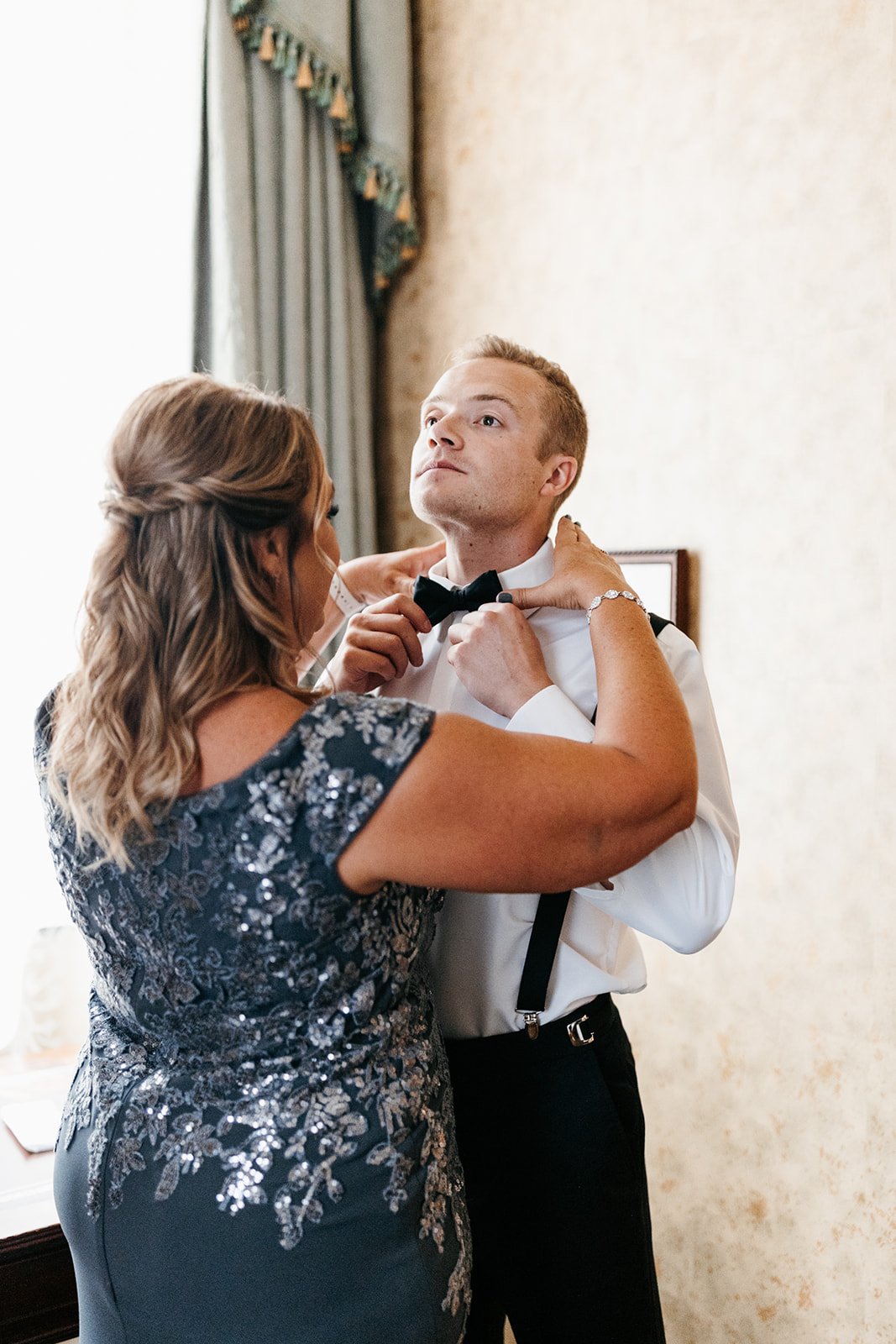 mother of the groom photo ideas