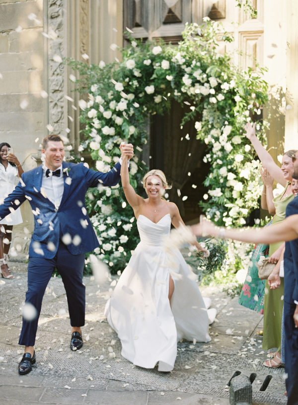 Summer Wedding Filled With Tradition at Their Family Villa in Castel Rigone, Italy