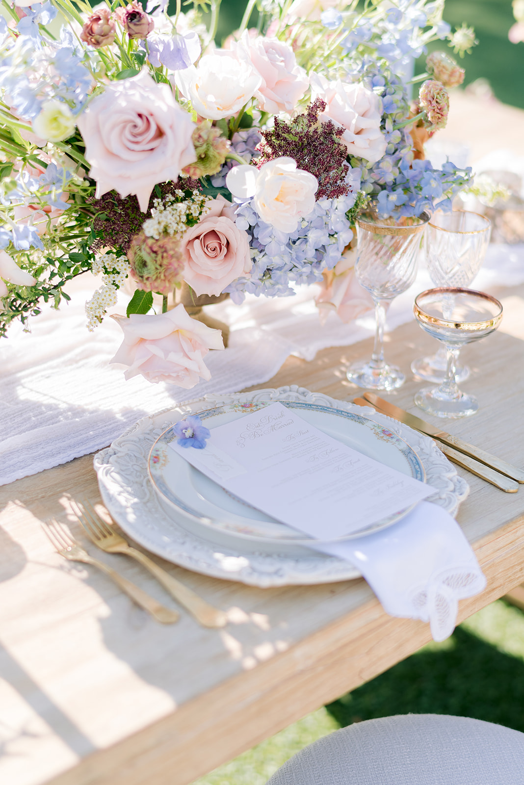 Cottage Garden Chic Wedding