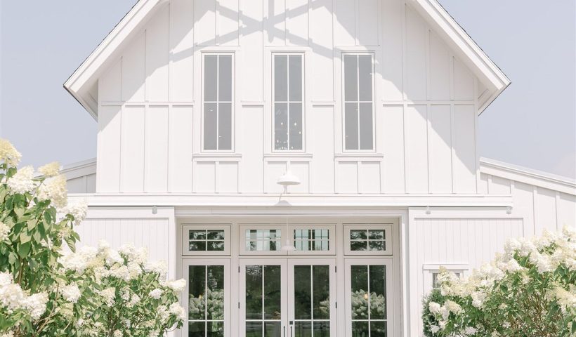 Rustic Chic Wedding at Redeemed Farm