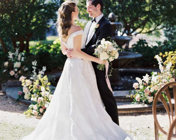 A Colorful Alfresco Affair at SCAD Ivy Hall in Georgia