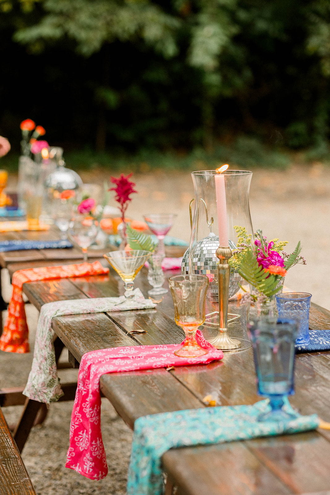 rustic rainbow table ideas for wedding