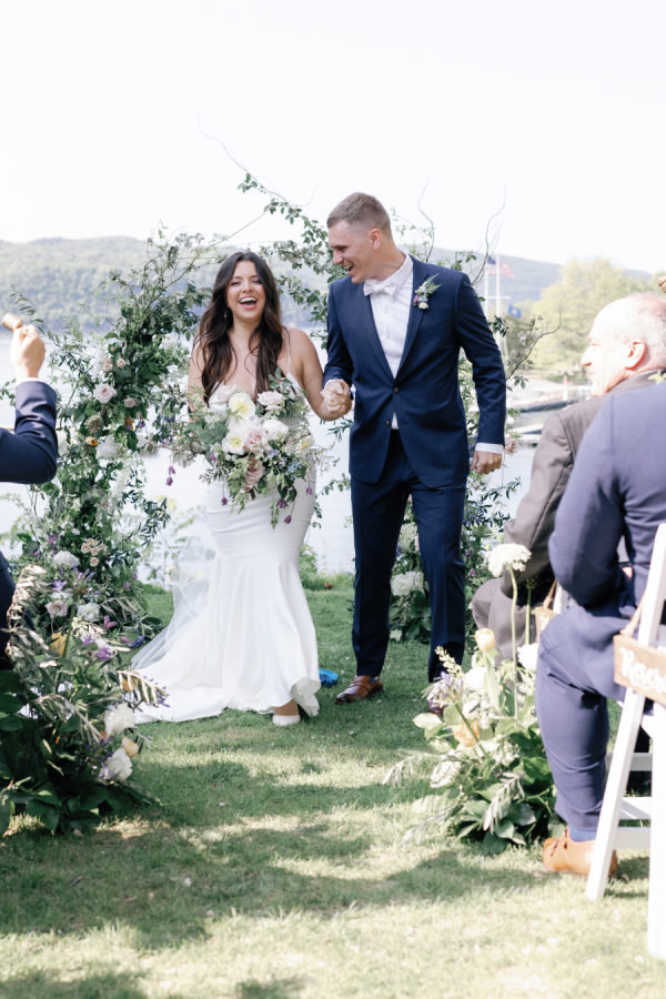 A Rom-Com Worthy Spring Wedding in Vermont at Basin Harbor Club