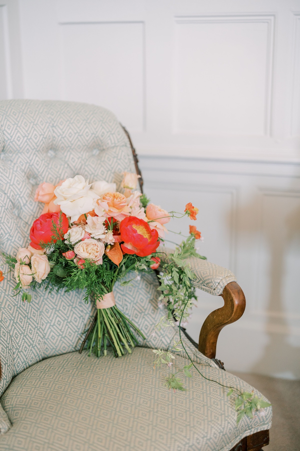 coral and peach wedding bouquet