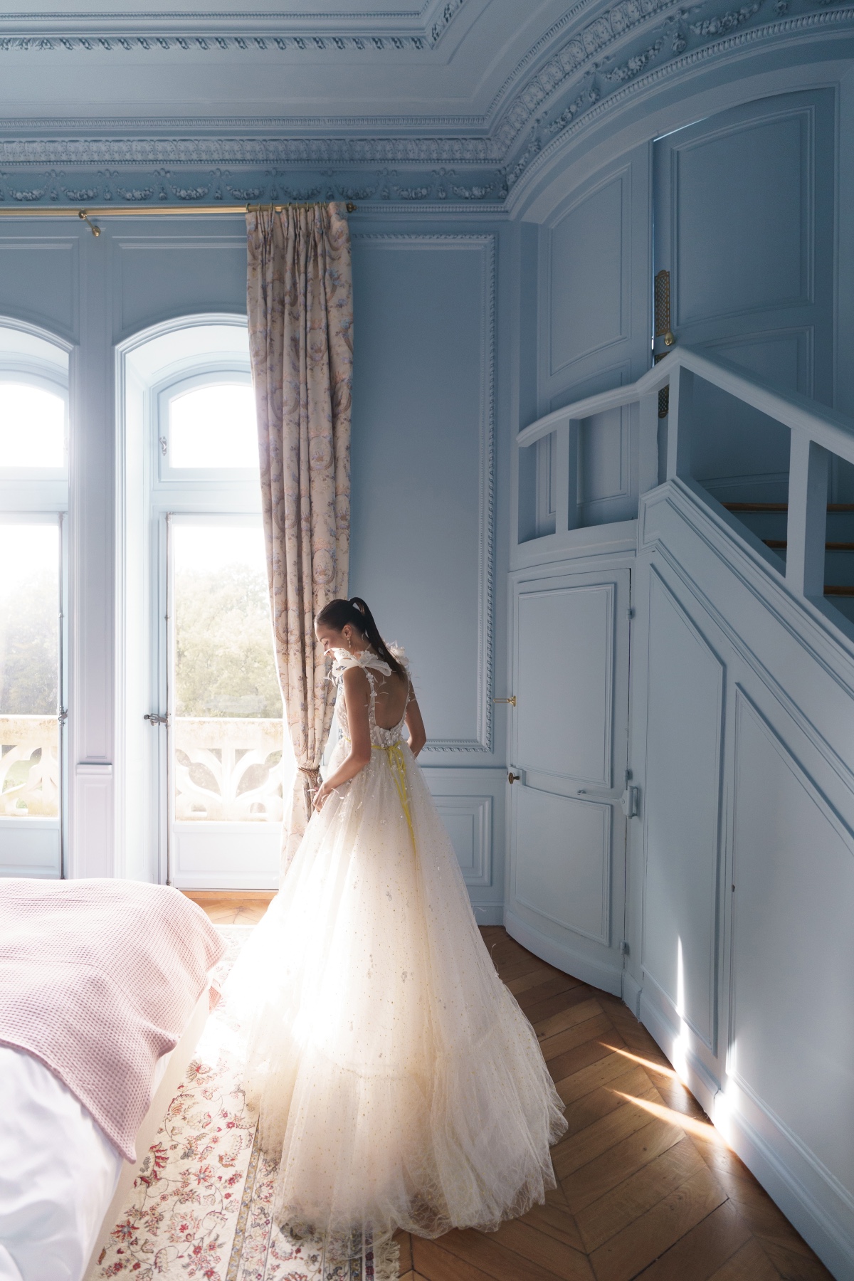 tulle wedding dress with yellow bow