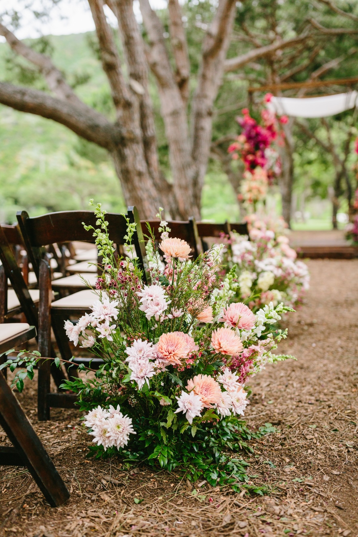 peach meadow flower arrangements