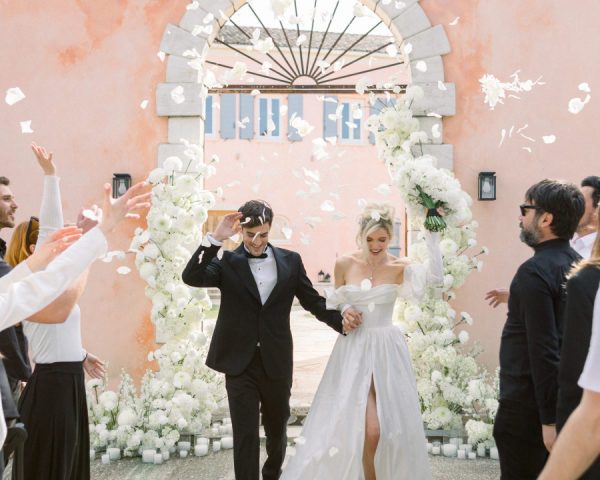 Greek Wedding Inspiration That Proves a Black & White Palette Never Goes Out of Style