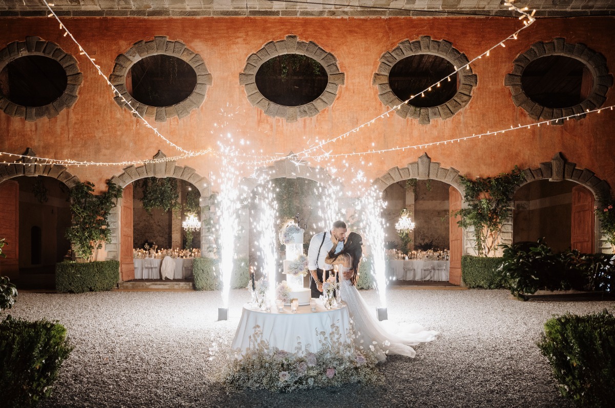 fireworks for wedding cake cutting