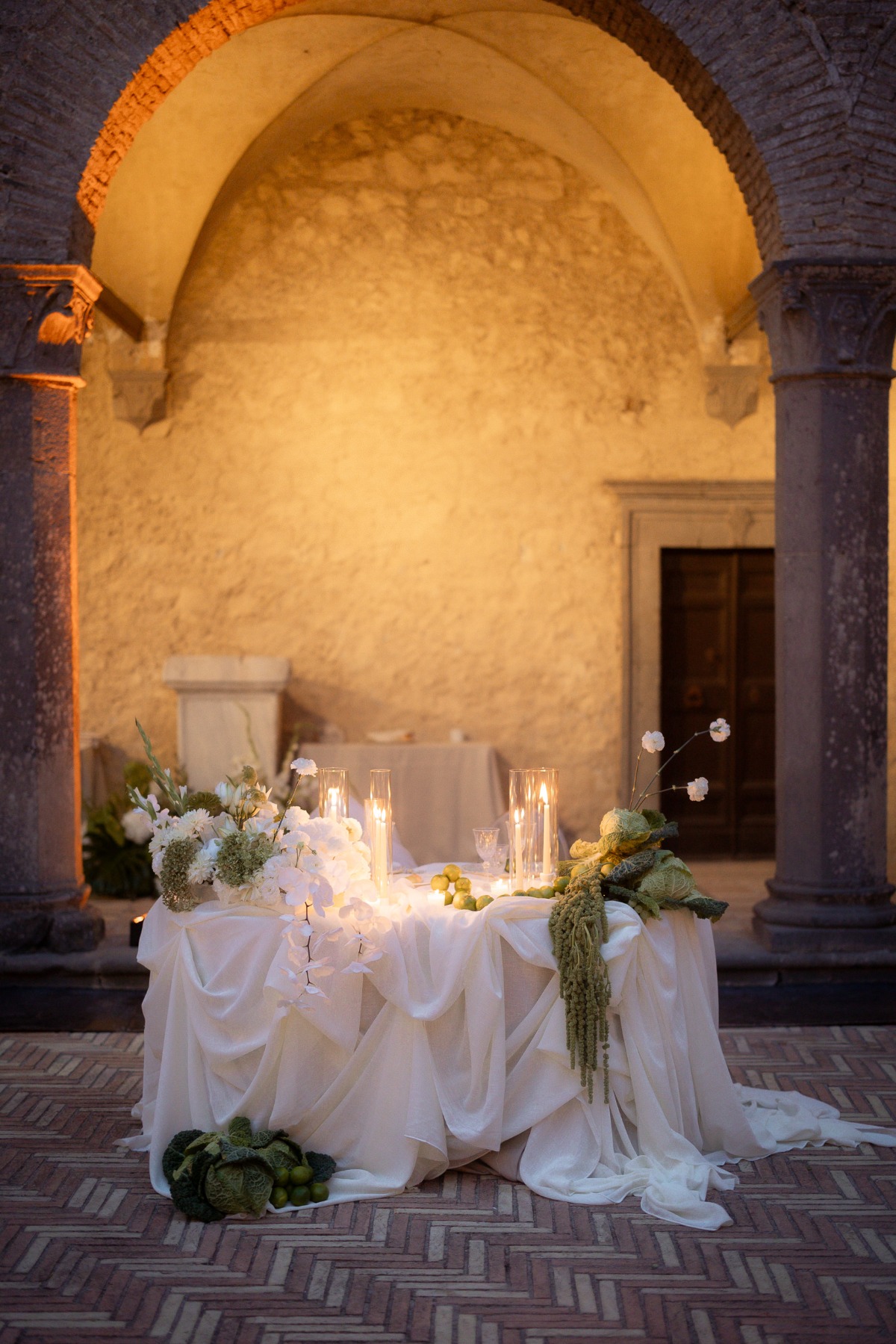 sweetheart table draping