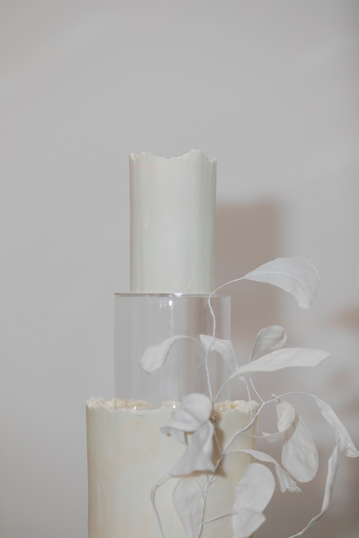 modern minimalist wedding cake ideas