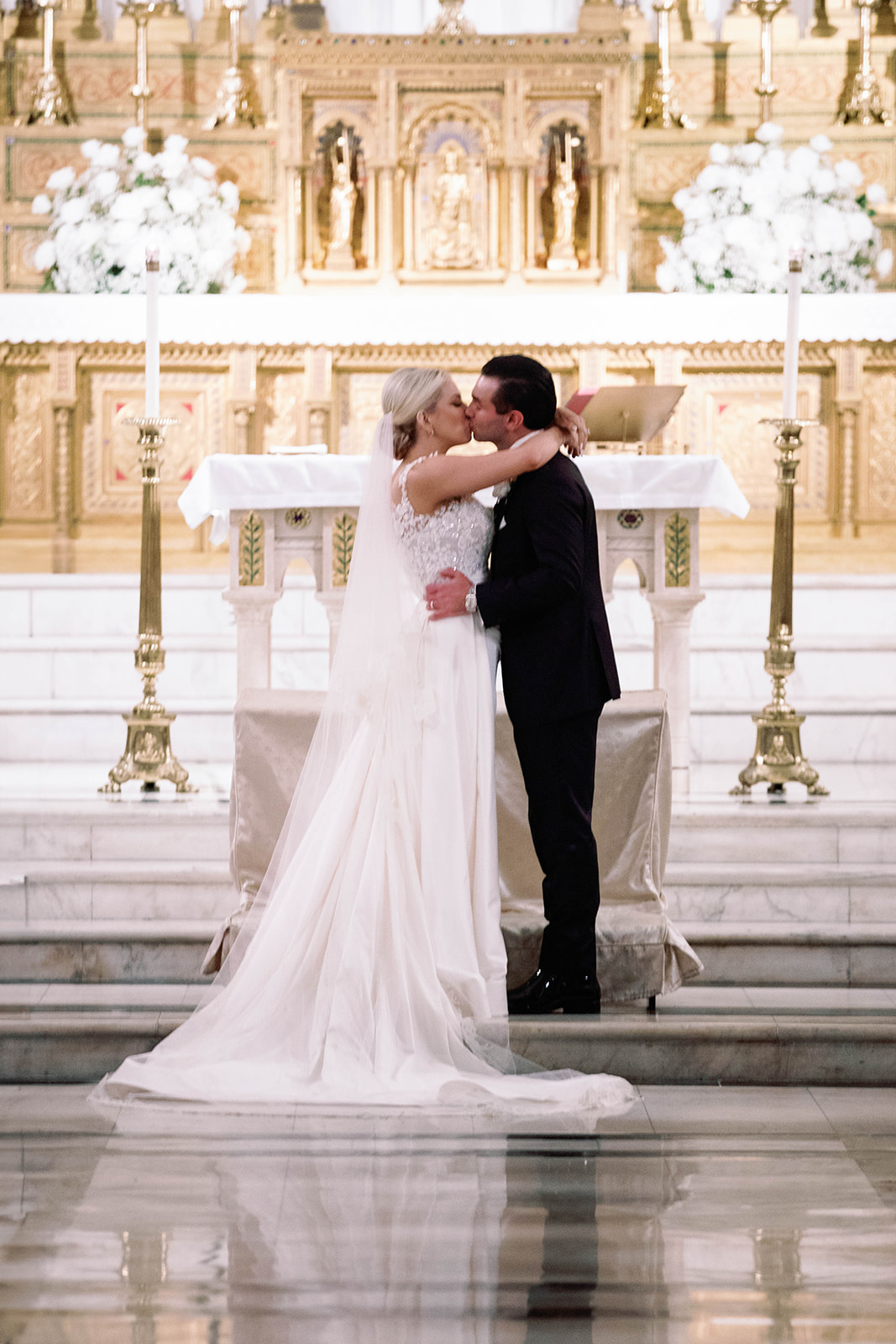 elegant church wedding ceremony photo ideas