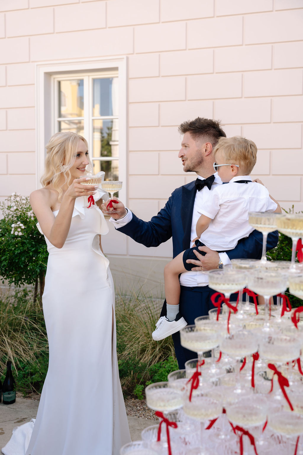 red bows on champagne tower