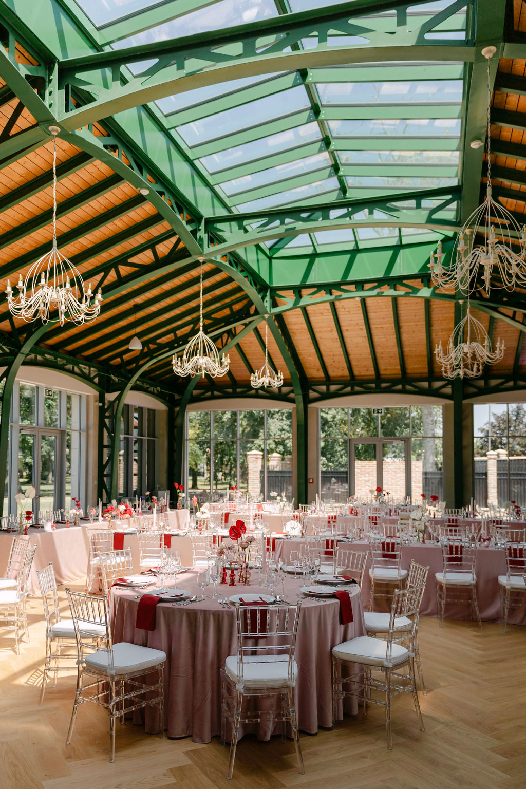 This red and pink castle wedding officially wins the big bow trend